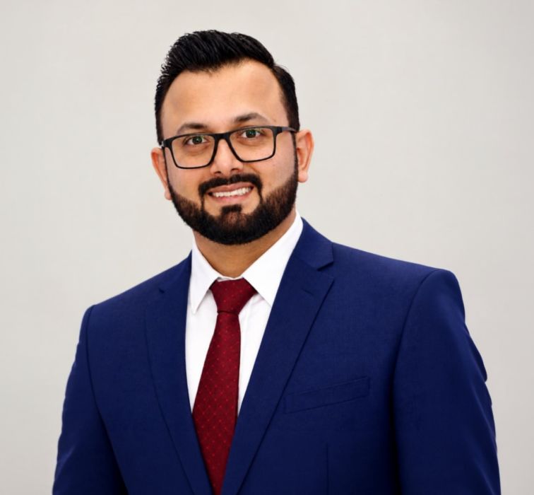Dr. Hamza Hafeez